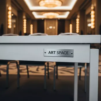 Аренда Стол Лидер 1 белый ясень 1200х800 в Radisson Blu Resort & Congress Centre — ART SPACE
