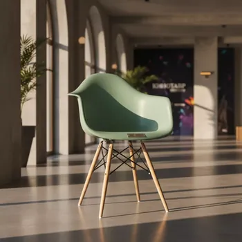 Аренда Стул пластиковый Eames каркас бук фисташковый в Boutique Hotel PORTUM 1905 — ART SPACE