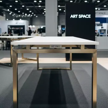 Аренда Стол Лидер 1 1200х800 мм белый каркас шампань в отеле «Богатырь» — ART SPACE