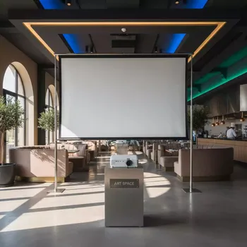 Аренда Комплект экран 4х3 м проектор люмен Full HD в ресторане «La Terrazza» — ART SPACE