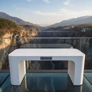 Аренда Стол пластиковый Tkitt BQJ в Skypark Sochi — ART SPACE