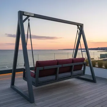 Аренда Качели садовые Мастак 3 местные в пляжном клубе Del Mar — ART SPACE