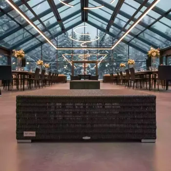 Аренда Журнальный стол из искусственного ротанга YH S4133W graphite в Sport Inn Hotel & Wellness — ART SPACE