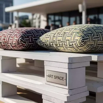 Аренда Пуф из поддонов белый в пляжном клубе Del Mar — ART SPACE