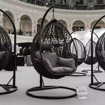 Аренда Кресло подвесное Фелиса с крышей в ледовом дворце «Большой» — ART SPACE