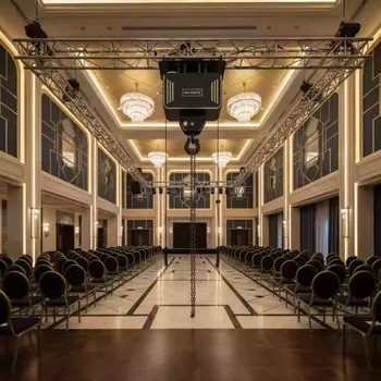 Аренда Лебедка электрическая ChainMaster грузоподъемность 1000 кг в Radisson Collection Paradise — ART SPACE