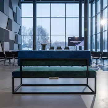 Аренда Диван скамья лофт Д 28 в отеле Radisson Lazurnaya — ART SPACE