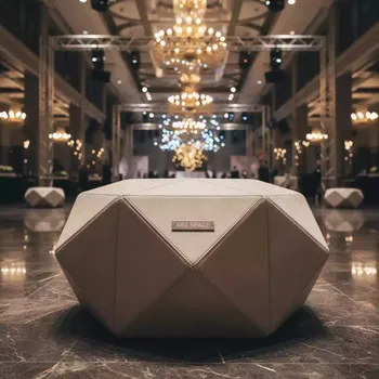 Аренда Пуф Shape многоугольный бежевый в Grand Karat Sochi — ART SPACE