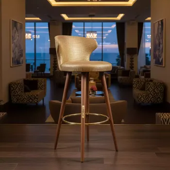 Аренда Стул барный Brasilia ножки дерево в отеле Radisson Lazurnaya — ART SPACE