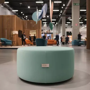 Аренда Пуф mint green round Shape в МФК «Горный» — ART SPACE