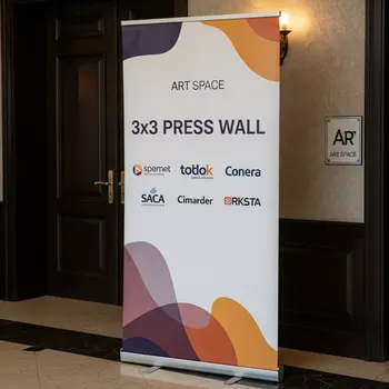 Аренда Пресс волл 3х3 м в Boutique Hotel PORTUM 1905 — ART SPACE