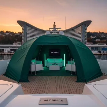 Аренда Шатер садовый AFM 1048H Green 2х2х2 на VIP теплоходе (Морпорт Сочи) — ART SPACE