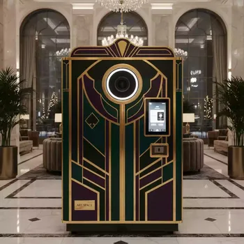 Аренда Фотобудка новогодняя Джокер в Stella di Mosca — ART SPACE