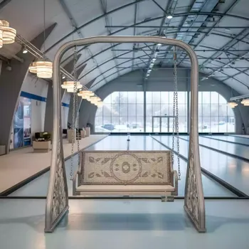 Аренда Качели плетеные Lisa Swing в Керлинговом центре «Ледяной куб» — ART SPACE