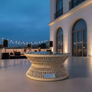 Аренда Столик кофейный плетеный Patio в Boutique Hotel PORTUM 1905 — ART SPACE