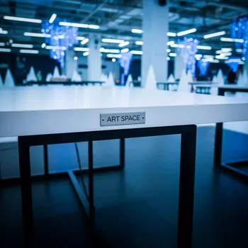 Аренда Стол белый черный Лидер 2 2000х900 в Керлинговом центре «Ледяной куб» — ART SPACE