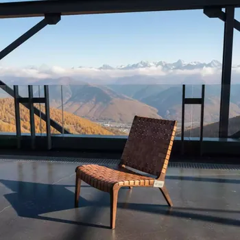 Аренда Кресло плетеное коричневое 20 345 на площадке Rosa Peak (2320м) — ART SPACE