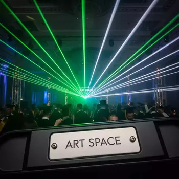 Аренда Лазеры зеленые цветные и белые в Mövenpick Hotel — ART SPACE