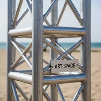 Аренда Ферма квадратного сечения 1 метр 290х290 на пляже «Мандарин» — ART SPACE