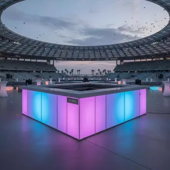 Аренда Стойка барная пластиковая светящаяся Jumbo Corner Lighting на арене «Фишт» — ART SPACE