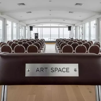Аренда Стул серебряный шоколадный ДЮПОН на пляжных клубах Хосты — ART SPACE