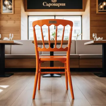 Аренда Стул Chiavari деревянный оранжевый в ресторане «Сыроварня» — ART SPACE