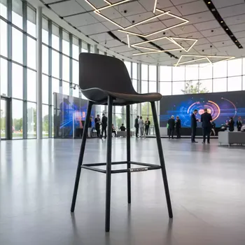Аренда Табурет барный пластиковый Fox 75 в Omega Sirius — ART SPACE