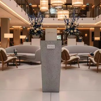 Аренда Кашпо Tubus Slim Beton 64 бетон Prosperplast 35 л в Mövenpick Hotel — ART SPACE