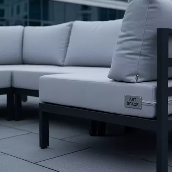 Аренда Диван угловой металлический Cannole с подушками в Courtyard by Marriott Sochi — ART SPACE