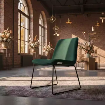 Аренда Стул зеленый Olys в усадьбе Голицына — ART SPACE