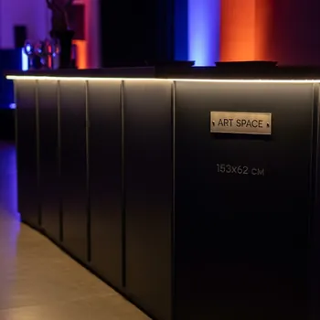 Аренда Стойка барная с подсветкой LED в ОКЦ «Галактика» — ART SPACE