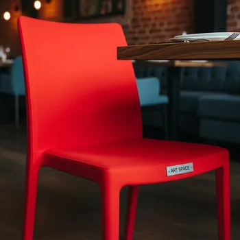 Аренда Стул Groover Red красный в ресторане «Баран-Рапан» — ART SPACE