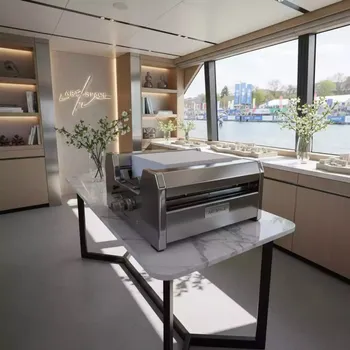 Аренда Сталкиватель Uchida AJ 740i на VIP-яхте (Имеретинский порт) — ART SPACE