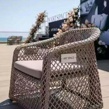 Аренда Кресло пластиковое плетеное с подушкой Aruba в Pullman Sochi Centre — ART SPACE