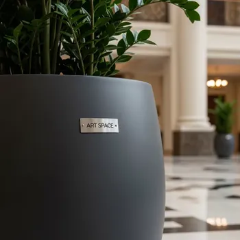 Аренда Кашпо для цветов Prosperplast Lexo Round антрацит 430 л в Rodina Grand Hotel & SPA — ART SPACE