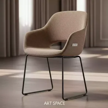 Аренда Стул Саф Ина светло коричневый каркас черный в Sport Inn Hotel & Wellness — ART SPACE