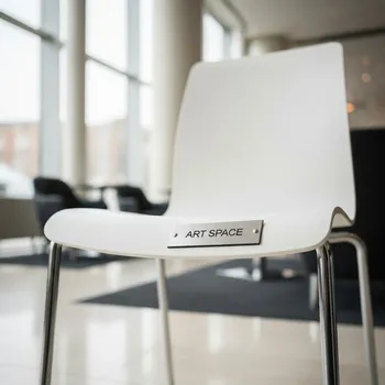 Аренда Стул Flexus White в Novotel Resort — ART SPACE