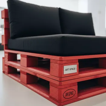 Аренда Диван из паллет Wood Pallet Red в Stella di Mosca — ART SPACE
