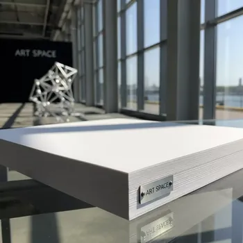 Аренда Бумага дизайнерская белая HPG VIVID 330 г м² 100 листов в ресторане «Voda» — ART SPACE
