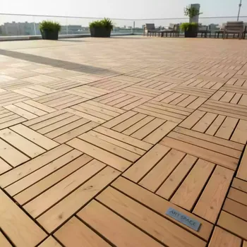 Аренда Паркет садовый диагональный натуральное дерево 50x50x3 см в МФК «Горный» — ART SPACE