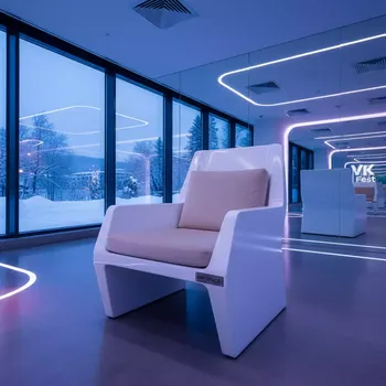 Аренда Стул белый УНИСОН со светло бежевой бархатной подушкой в Swissôtel Resort Sochi Kamelia — ART SPACE