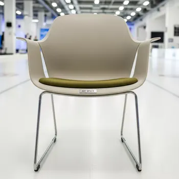 Аренда Кресло пластиковое Babila XL RG на полозьях в Керлинговом центре «Ледяной куб» — ART SPACE