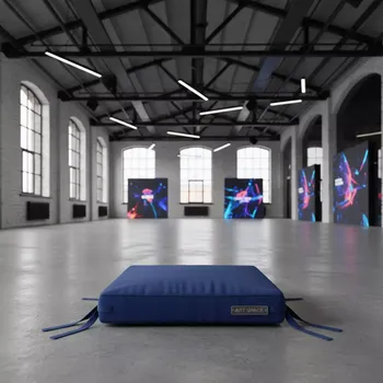 Аренда Подушка с завязками Ginevra Vanity в лофте «Студия 21» — ART SPACE