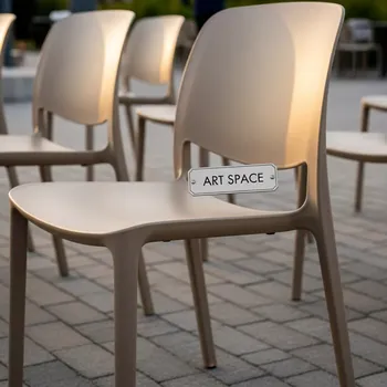 Аренда Кресла пластикового Marcel XL бежевое в ресторане «Сыроварня» — ART SPACE