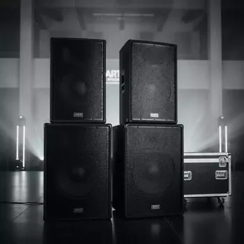 Аренда АС пассивная JBL SRX725 1200 Вт в санатории «Октябрьский» — ART SPACE