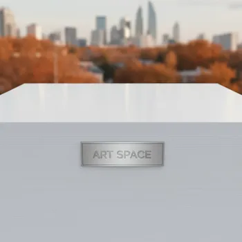 Аренда Бумага Nevia глянцевая 300 г м² 320x450 мм в VK Stadium Sirius — ART SPACE