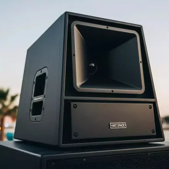 Аренда Акустическая система активная JBL VRX 932LAP в пляжном клубе Del Mar — ART SPACE