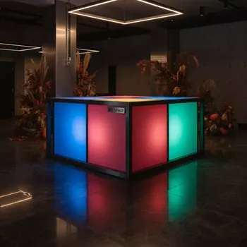Аренда Стол лайтбокс с внутренней подсветкой в Гранд Отель Поляна — ART SPACE