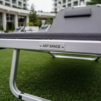 Аренда Кресло шезлонг металлическое складное Fiesta Soft XL в City Park Hotel Sochi — ART SPACE
