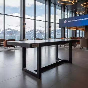Аренда Стол металлический Yard в Radisson Hotel Rosa Khutor — ART SPACE